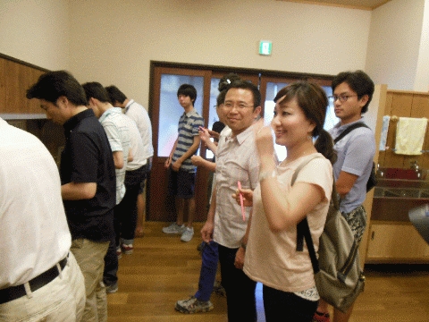 04